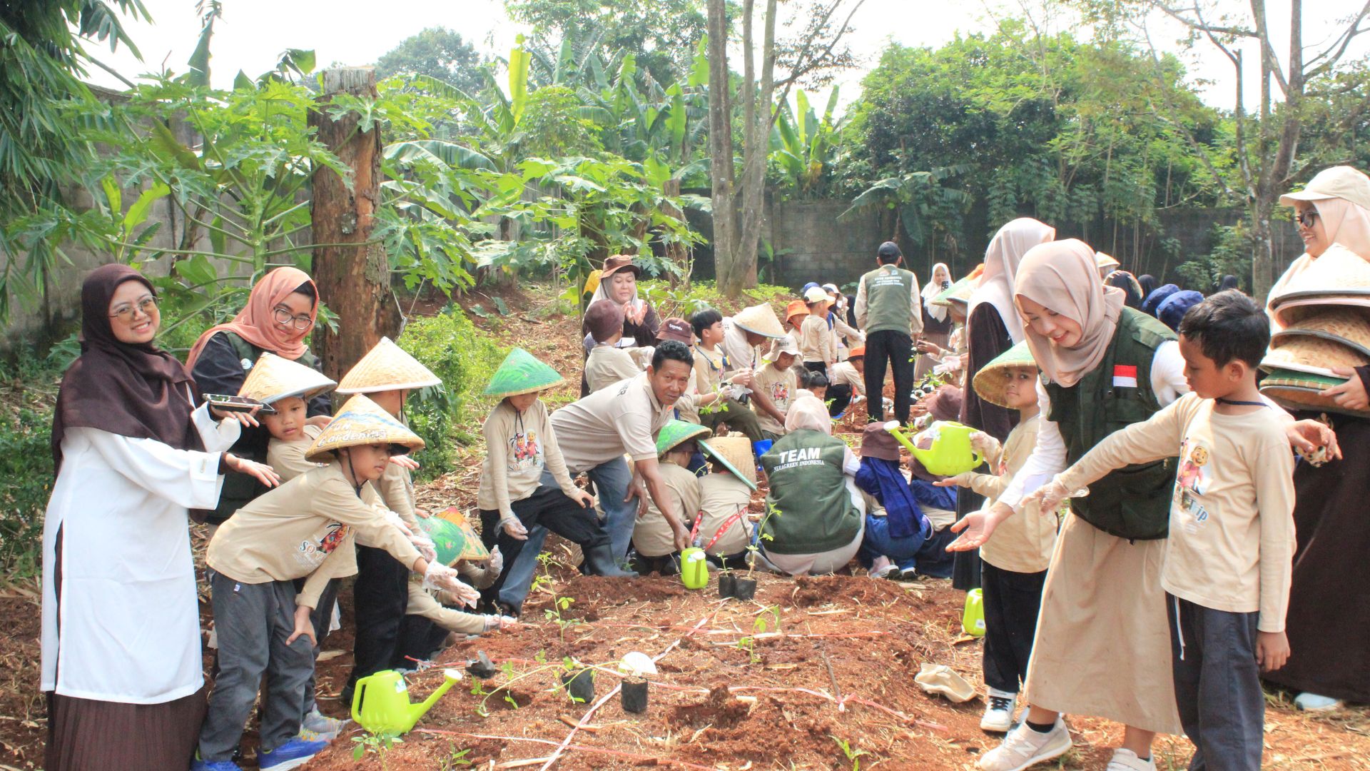 NeraGreen youth and community environmental collaboration